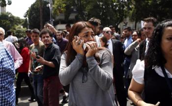 زلزال يضرب المكسيك .. وعبيدات: نتواصل للاطمئنان على الاردنيين (صور)