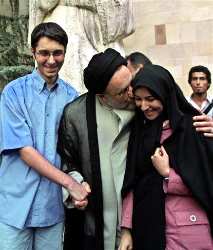 صناعة سلبي تحول الى  منع الرئيس السابق محمد خاتمي من مغادرة ايران | صورة وخبر | وكالة عمون  الاخبارية
