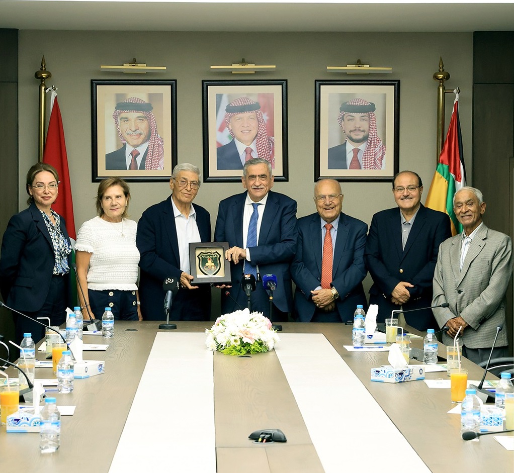 مليون ونصف مليون دولار من الصايغ للاردنية