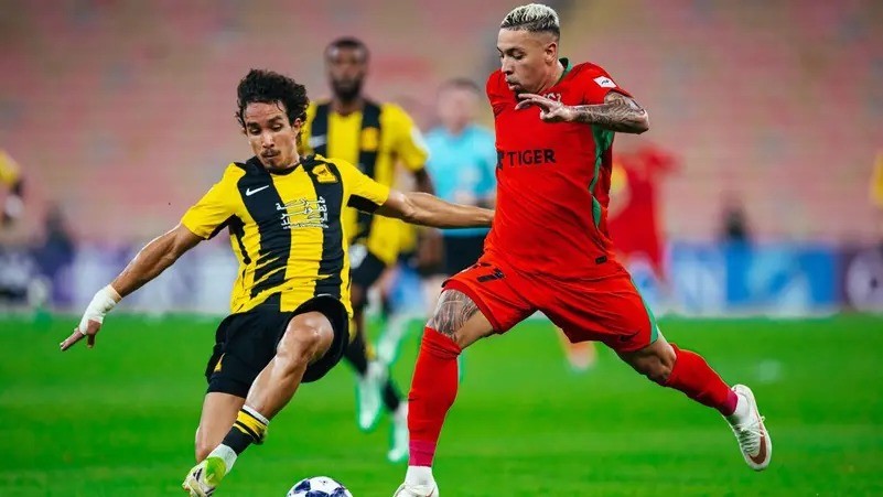 نخبة آسيا ..  الاتحاد السعودي يخسر أمام الأهلي الإماراتي