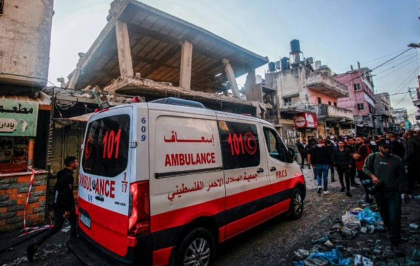 شهيد وعدة إصابات إثر قصف مسيرة للاحتلال مجموعة من المواطنين بمدينة غزة