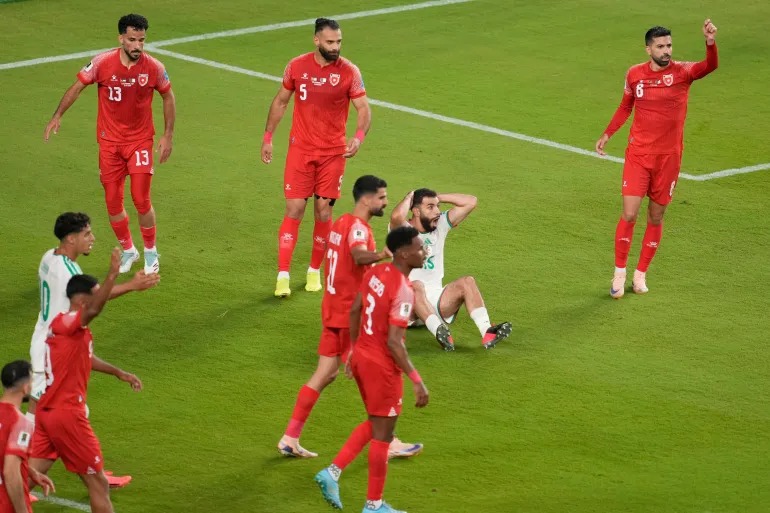 لماذا ودعت الأردن و تونس المونديال وبقي العراق رغم هزيمتين؟