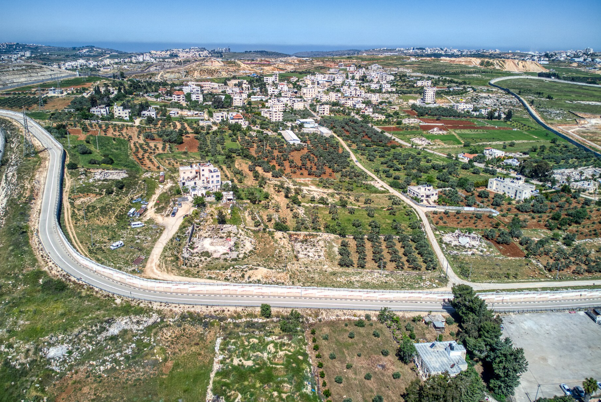استشهاد فلسطيني برصاص الاحتلال عند مخيم قلنديا 