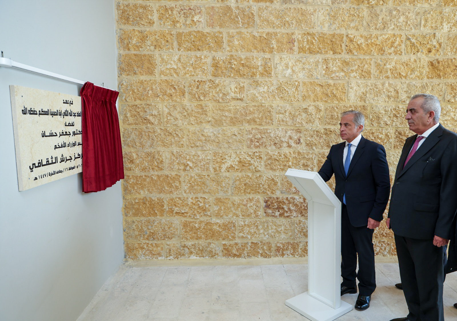 رئيس الوزراء في جرش 