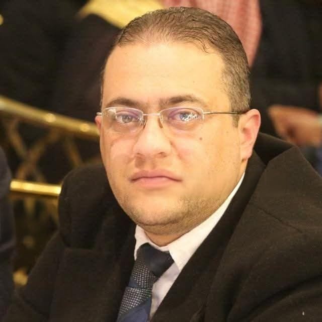 إدارة الأزمة والإدارة بالأزمة في المؤسسات التعليمية: قراءة تحليلية