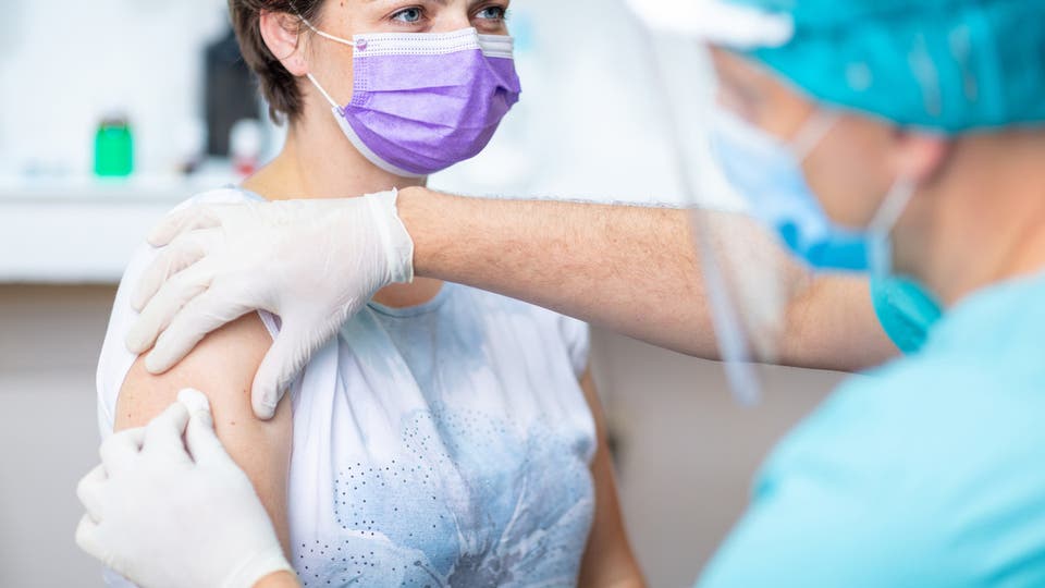 إصابات كورونا تتجاوز 34 مليوناً حول العالم