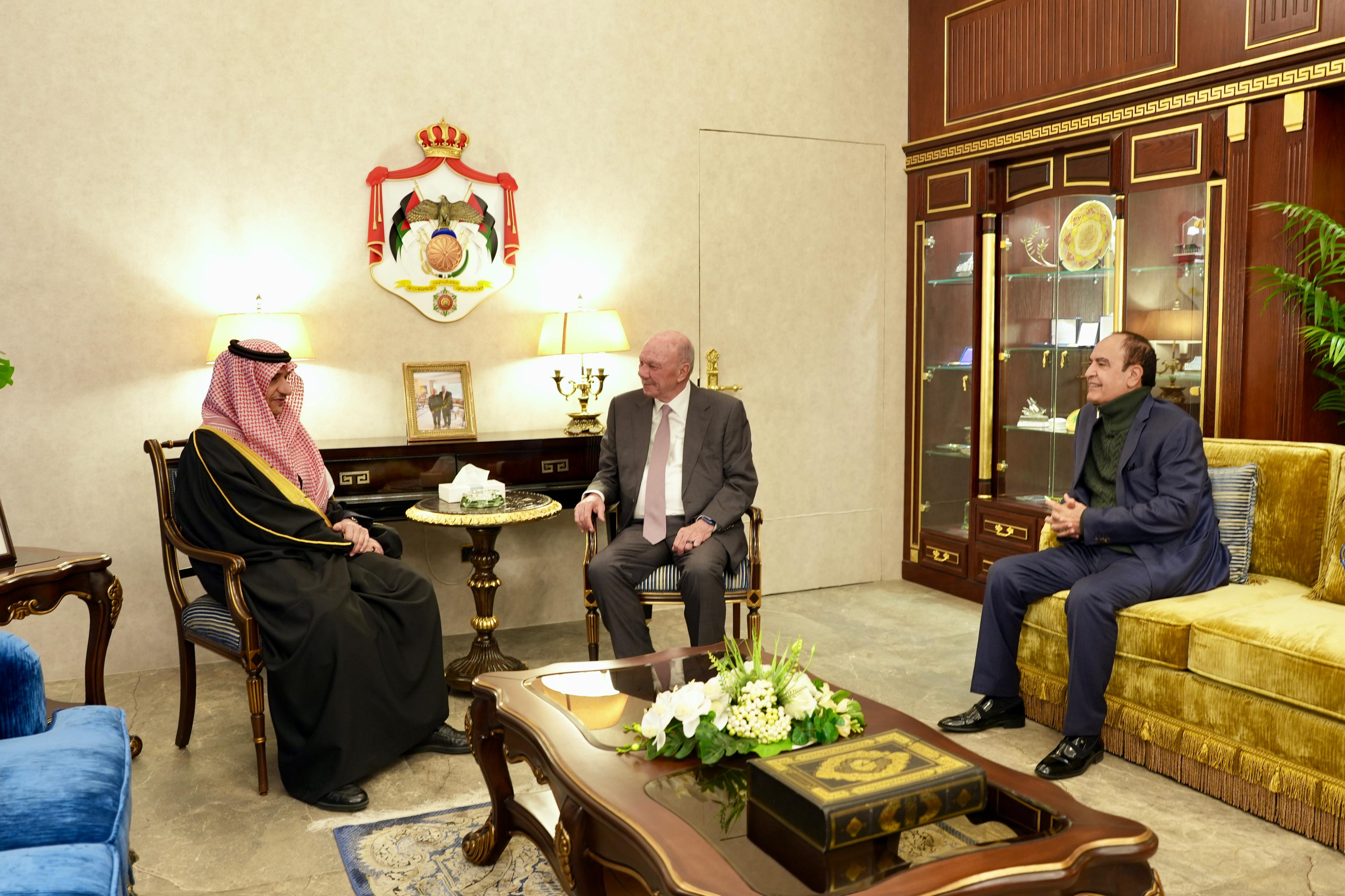 رئيس مجلس الأعيان يلتقي سفيري المملكة العربية السعودية وسلطنة عُمان