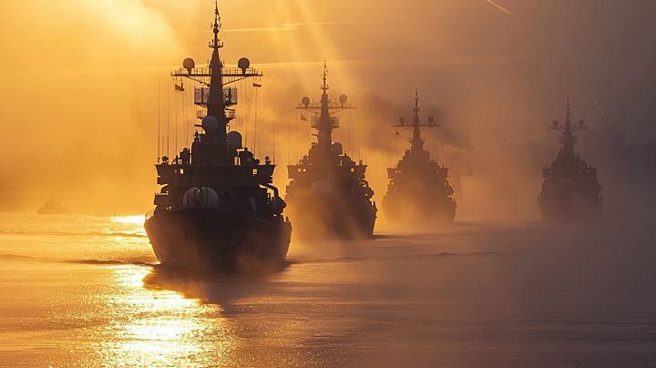 واشنطن توصي السفن التجارية بالابتعاد عن منطقة الخليج 