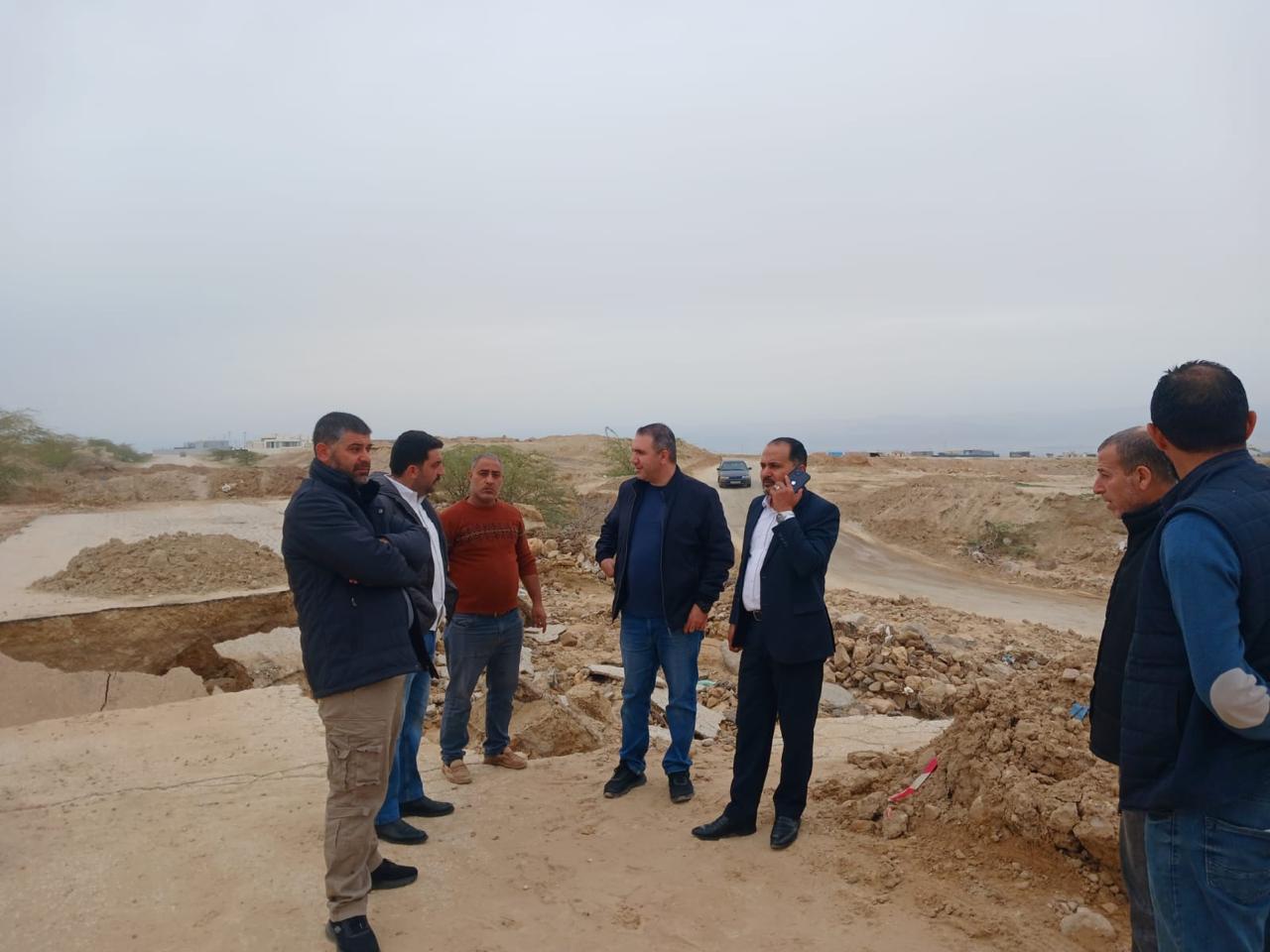 وادي الأردن تباشر أعمال صيانة مؤقتة لطريق دافوس - الشونة الجنوبية