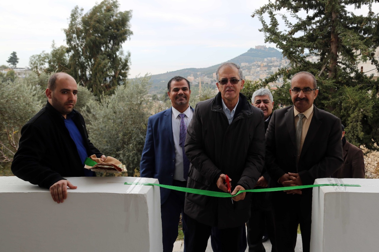 المهندسين تسلم مفاتيح 3 منازل لاسر عفيفة في عجلون  