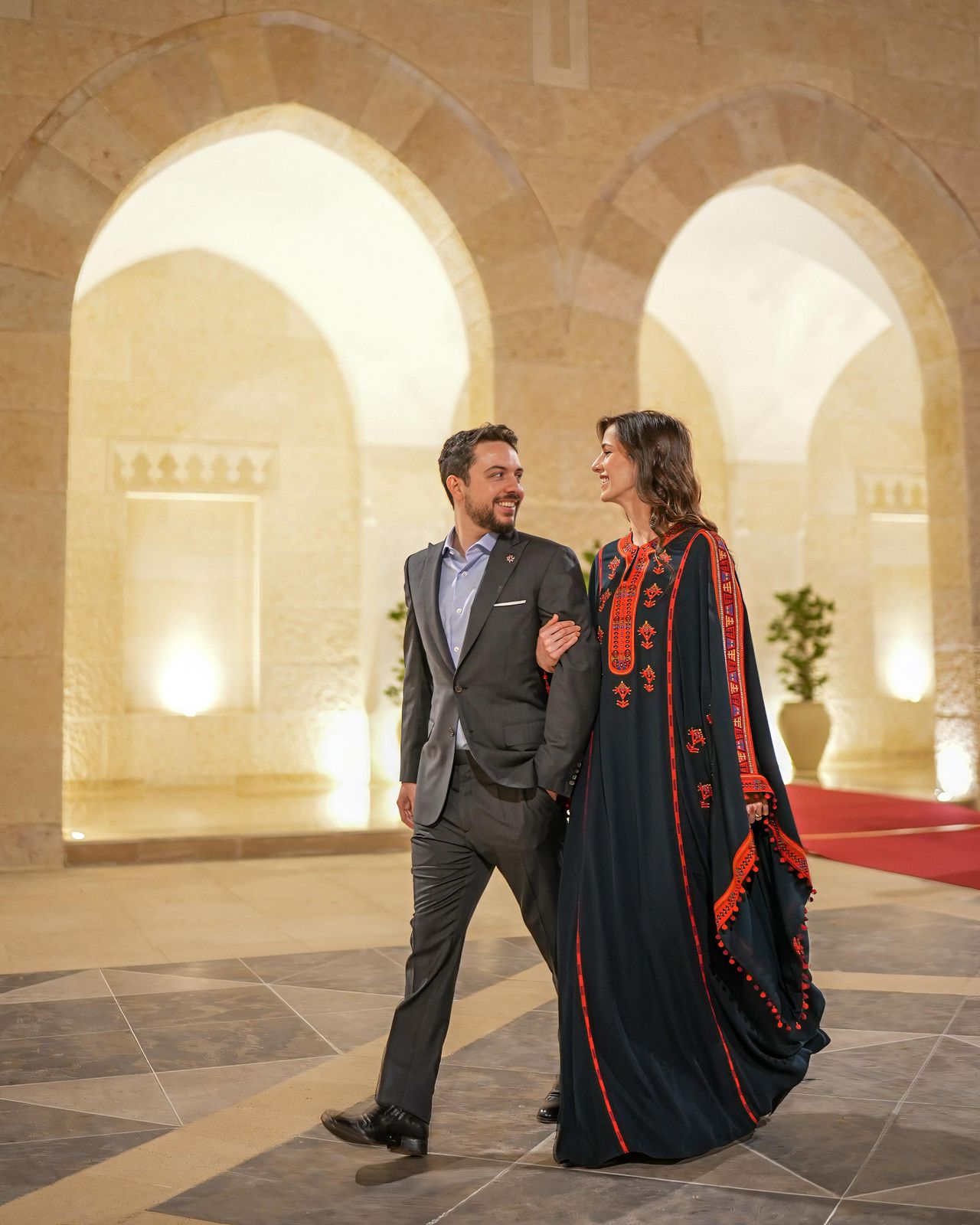 ولي العهد: مع رجوة خلال الإفطار مع العائلة 