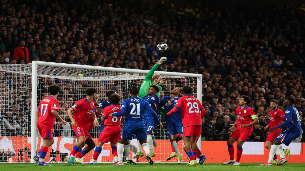 سان جيرمان يقسو على تشيلسي بثلاثية ويبلغ دور الثمانية