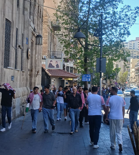 جماهير الكرة تنعش أسواق ومحال وسط البلد