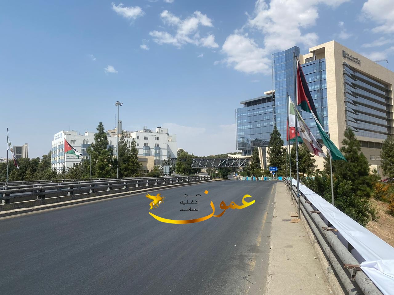 صور من حظر التجول الشامل في عمان