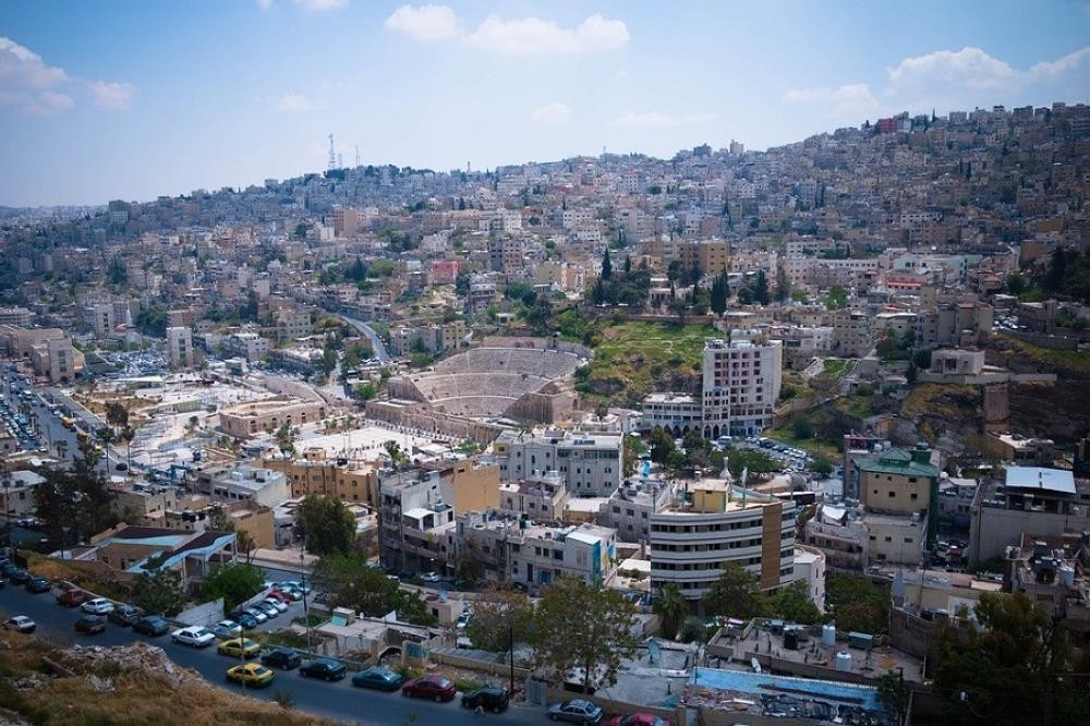 الخميس  ..  أجواء خريفية لطيفة وزخات مطرية خفيفة  