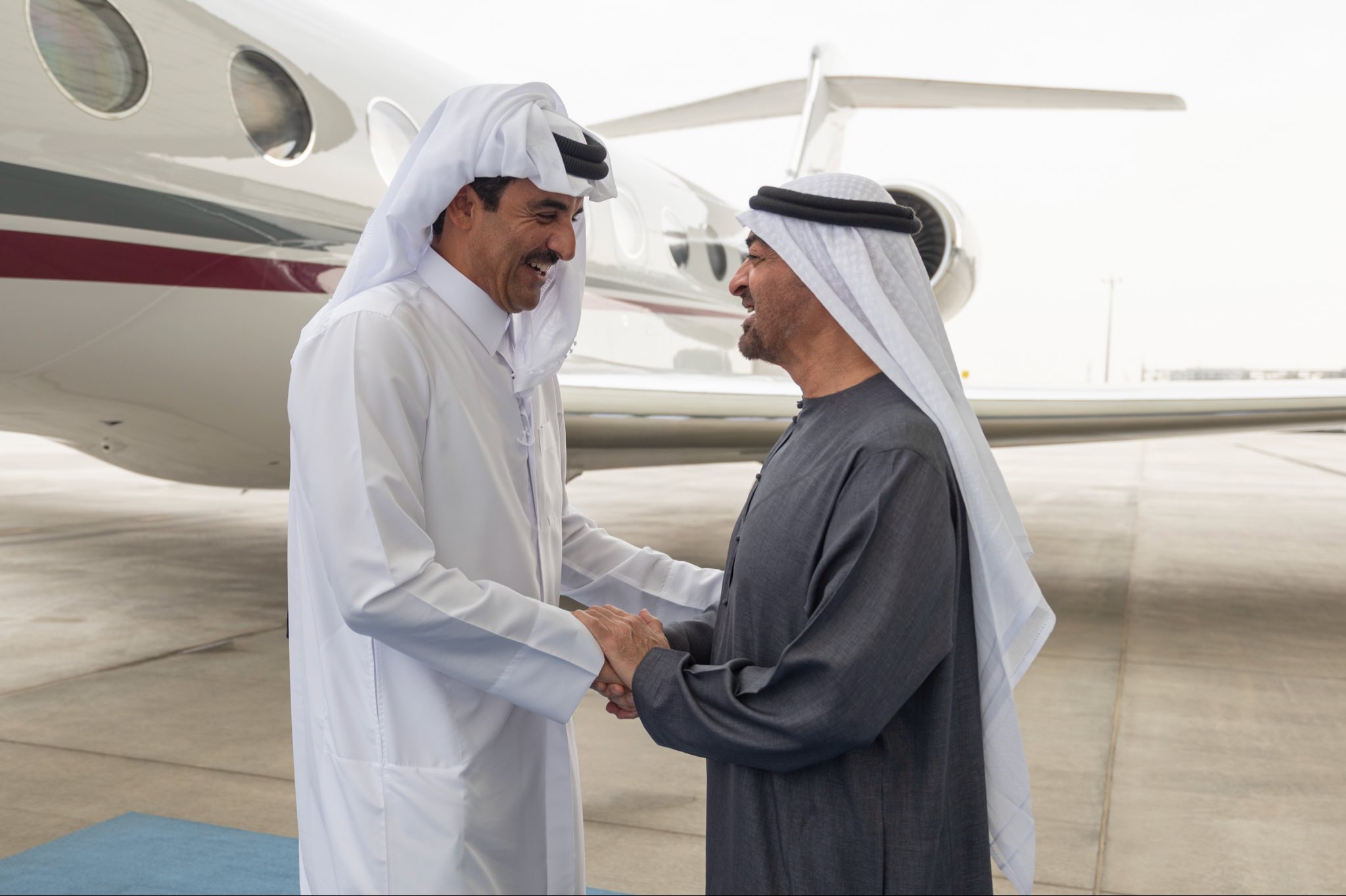 امير قطر في ابوظبي (صور)