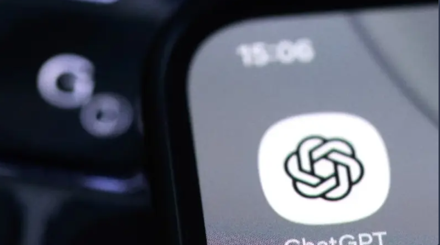 دعوى تتهم ChatGPT بتقديم نصائح دوائية لرجل انتهت بدخوله المستشفى