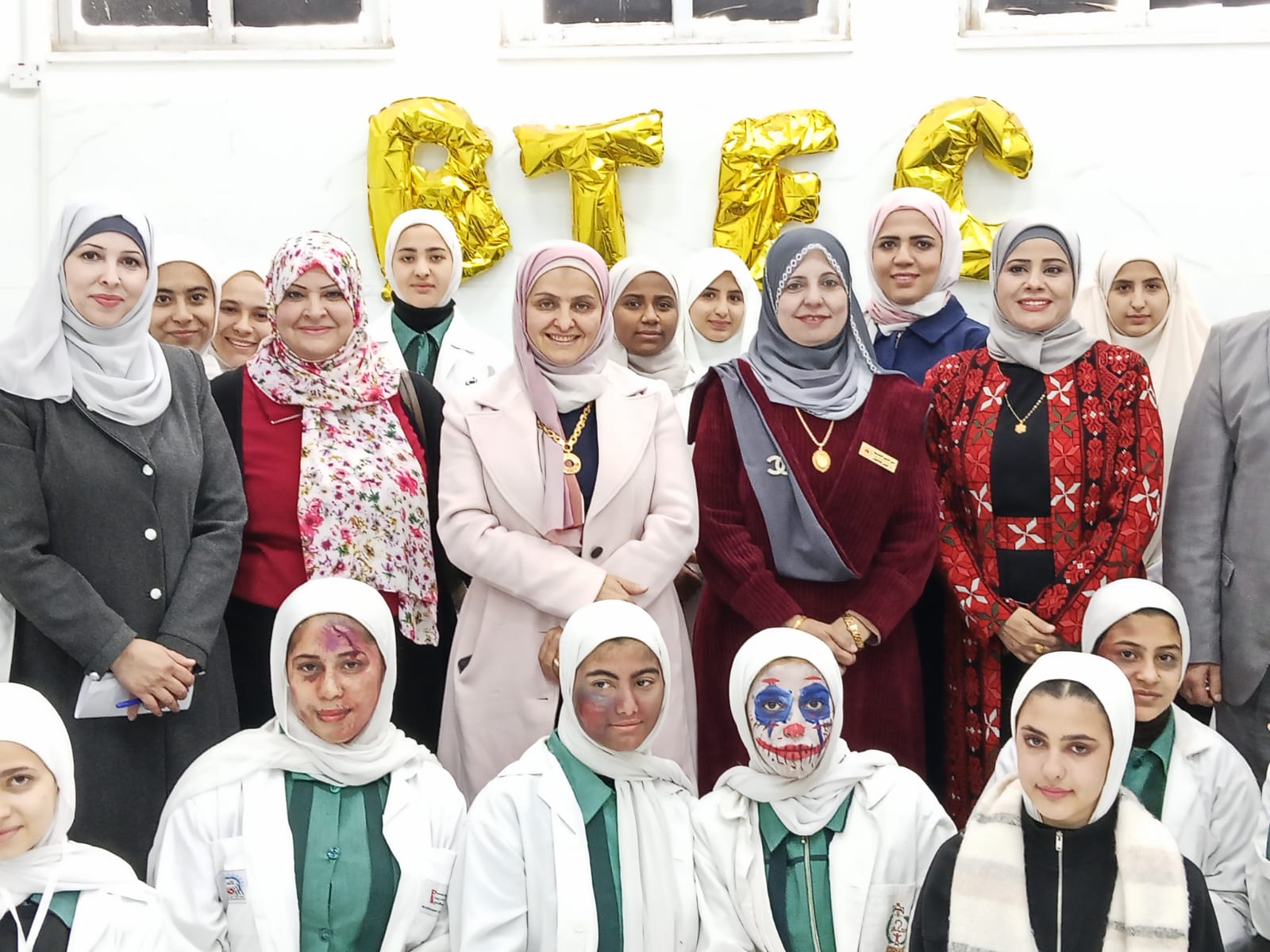 فريحات ترعى ملتقى “البيتك في عيون طالباتنا”