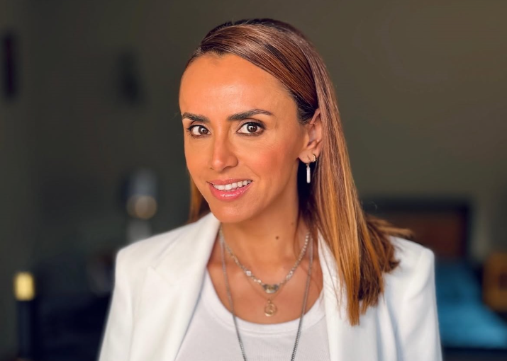 علا رشدي تثير حيرة جمهورها حول عملها الرمضاني 2027: «لا هو مسلسل ولا هو برنامج»