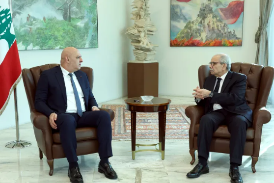 الرئاسة اللبنانية: عون وجَّه المفاوضين للمطالبة ببدء انسحاب إسرائيل