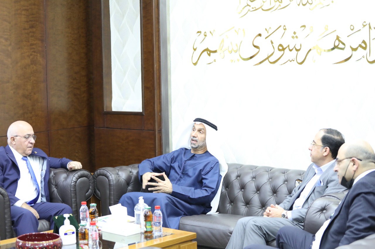 وزير الشؤون السياسية والبرلمانية يلتقي رئيس المجلس العالمي للتسامح والسلام