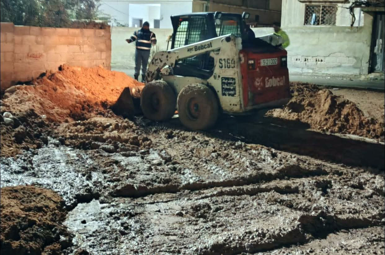 إغلاق شارعين في الهاشمية احترازيا