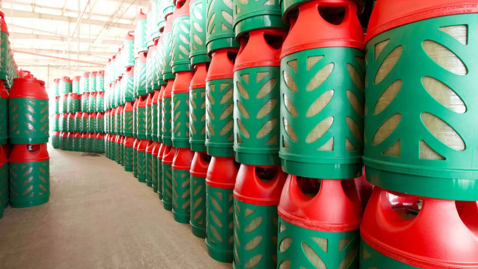 المواصفات والمقاييس: 200 ألف أسطوانة غاز بلاستيكية اجتازت الفحص الفني 