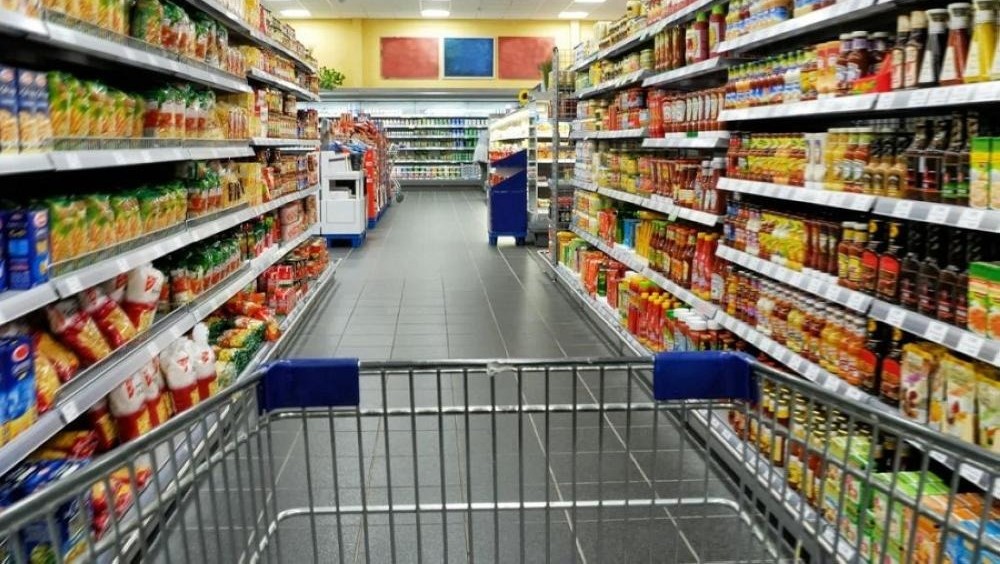 تجارة الأردن: المواد الغذائية متوفرة بالسوق المحلية بكميات كافية