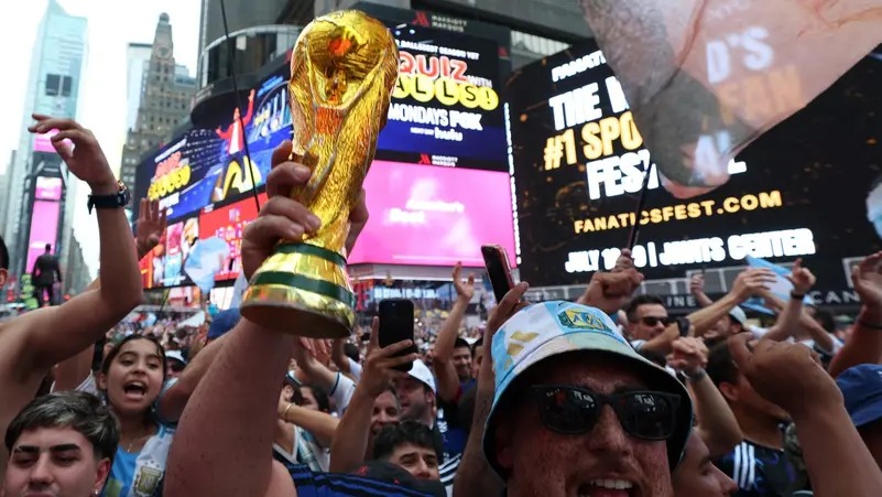 زيادة 21% عن مونديال قطر ..  كم تبلغ مكافأة بطل كأس العالم بين إسبانيا والأرجنتين؟