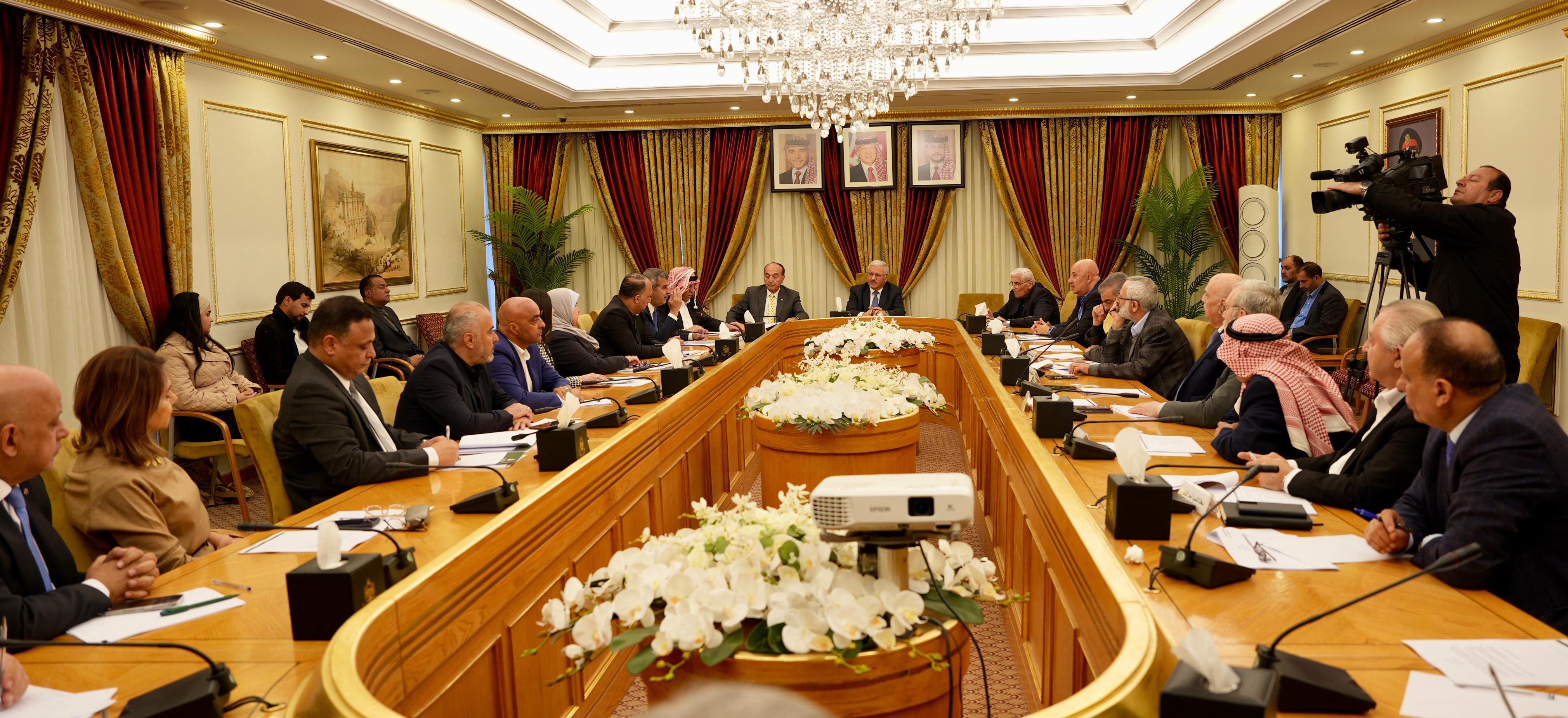 طاقة الأعيان تقر مشروع قانون الغاز لسنة 2025