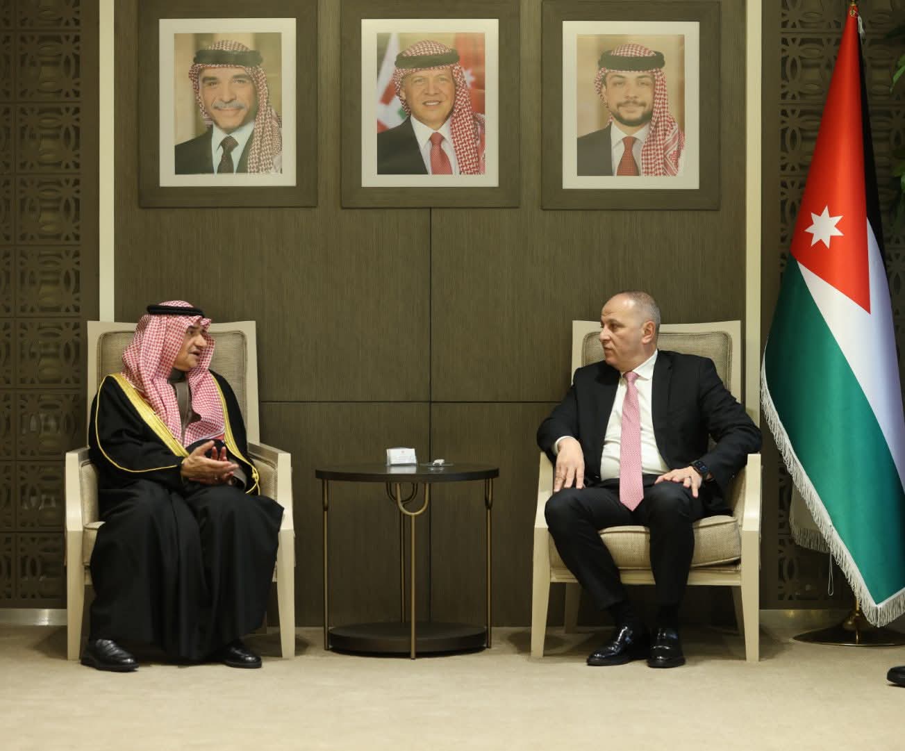 لجنة الأخوّة البرلمانية الأردنية -السعودية تلتقي السفير السعودي  