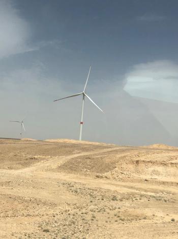 توربينات رياح الحسين في معان تنتج 200 غيغا واط كهرباء سنويا