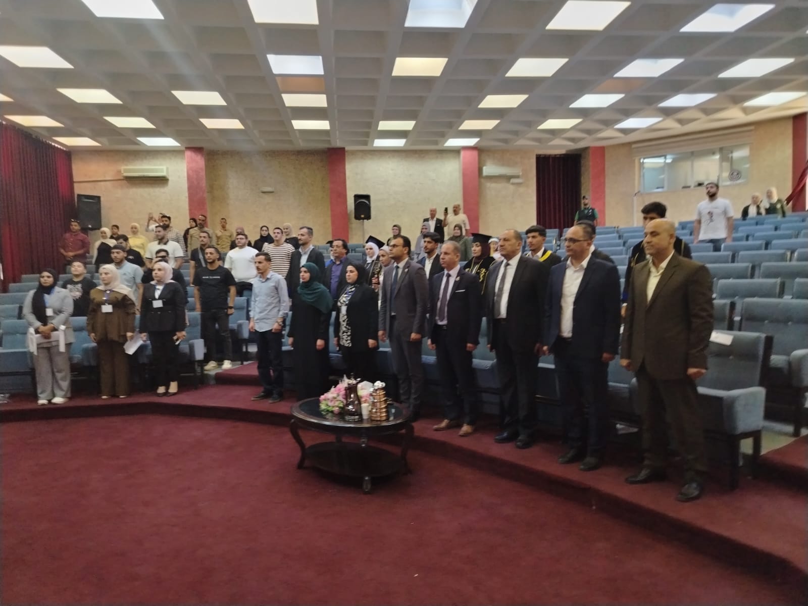 جامعة إربد الأهلية تُتوّج مسيرة التدريب بتخريج كوكبة جديدة من طلبة الدبلومات المهنية والتطبيقية لأكاديمية بسملة