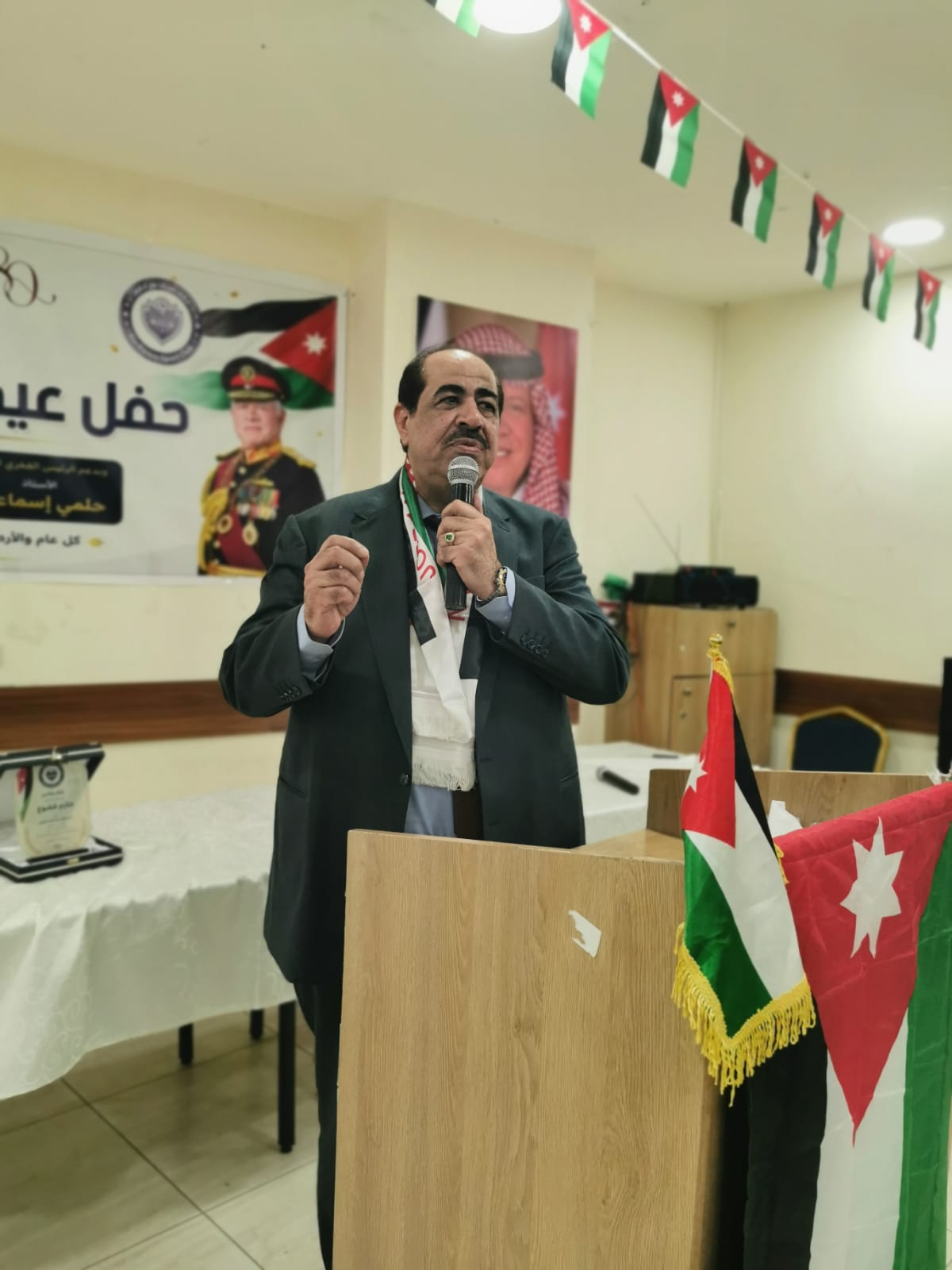 قشوع يرعى احتفال نادي شباب عين كارم بعيد الاستقلال