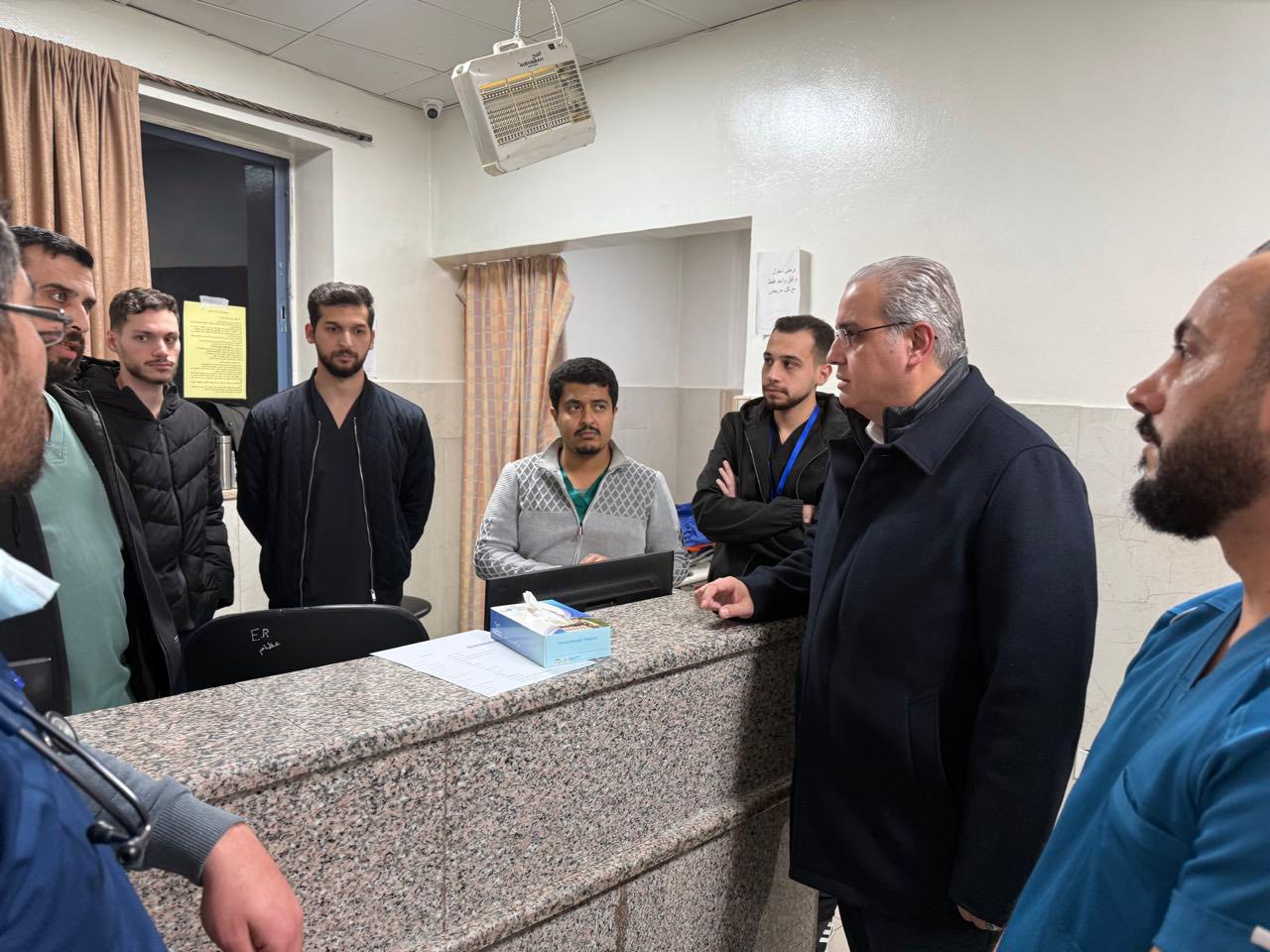 البدور بزيارة ليلية لمستشفى حمزة: توسعة الطوارئ والاستفادة من الميداني  