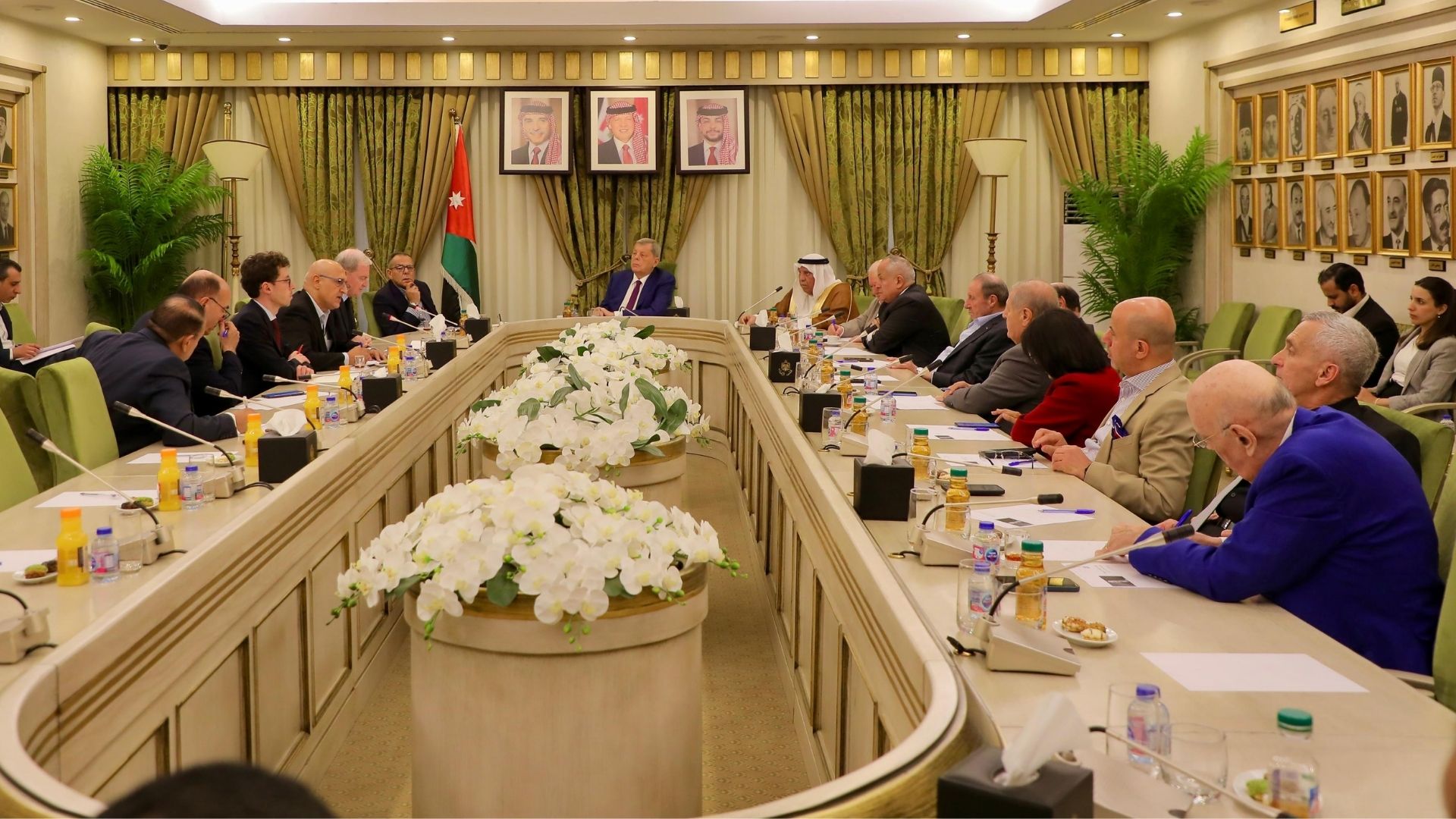 لجنة فلسطين في الأعيان تلتقي السفير الفرنسي