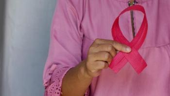 5 خرافات وحقائق متعلقة بسرطان الثدي