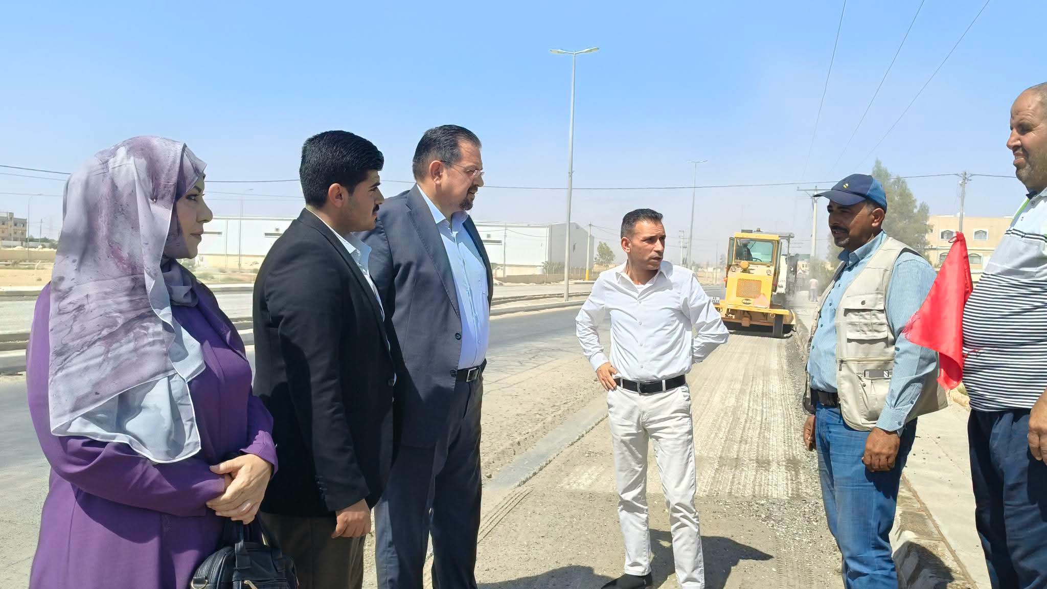 الشبلي يتفقد مشروع الطريق التنموي في معان
