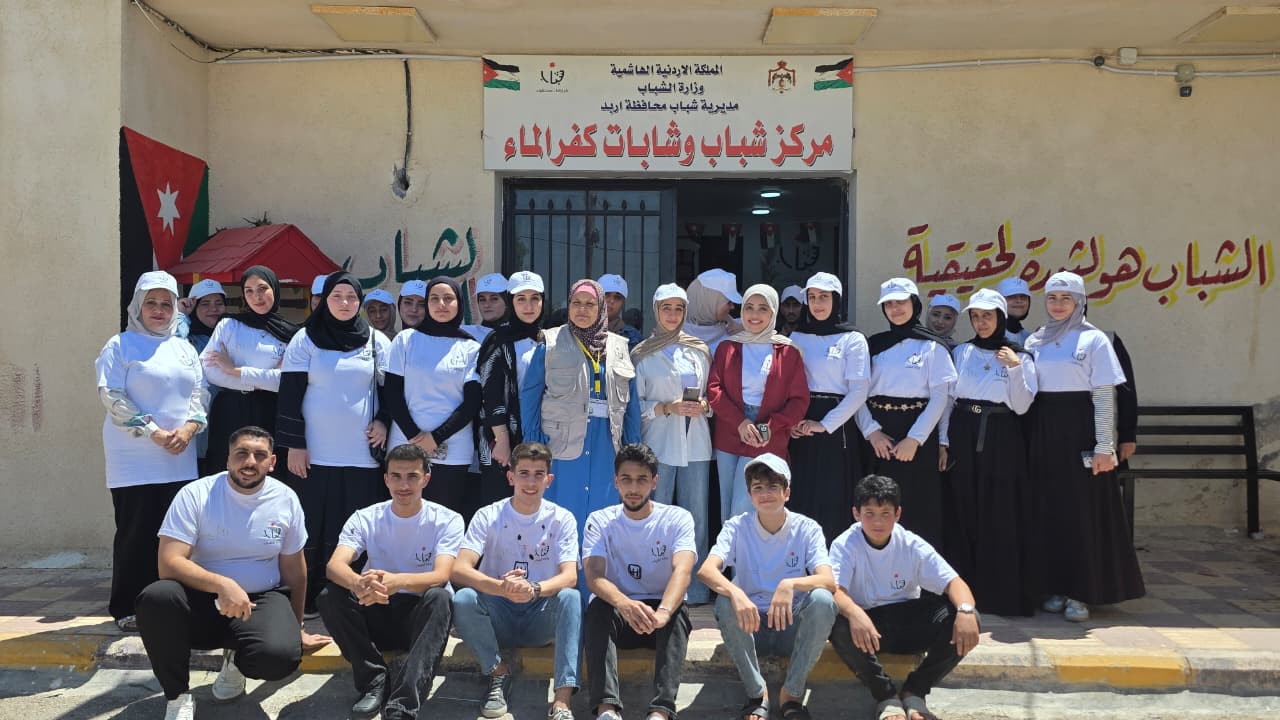 انطلاق فعاليات معسكر الجداريات في مركز شباب كفر الماء