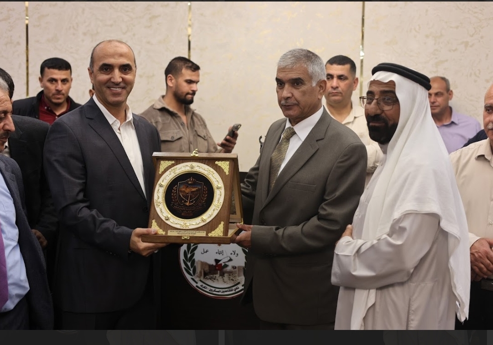 متقاعدو القوة البحرية الملكية يحتفلون بالأعياد الوطنية ويوم الجيش العربي  في الكرك.