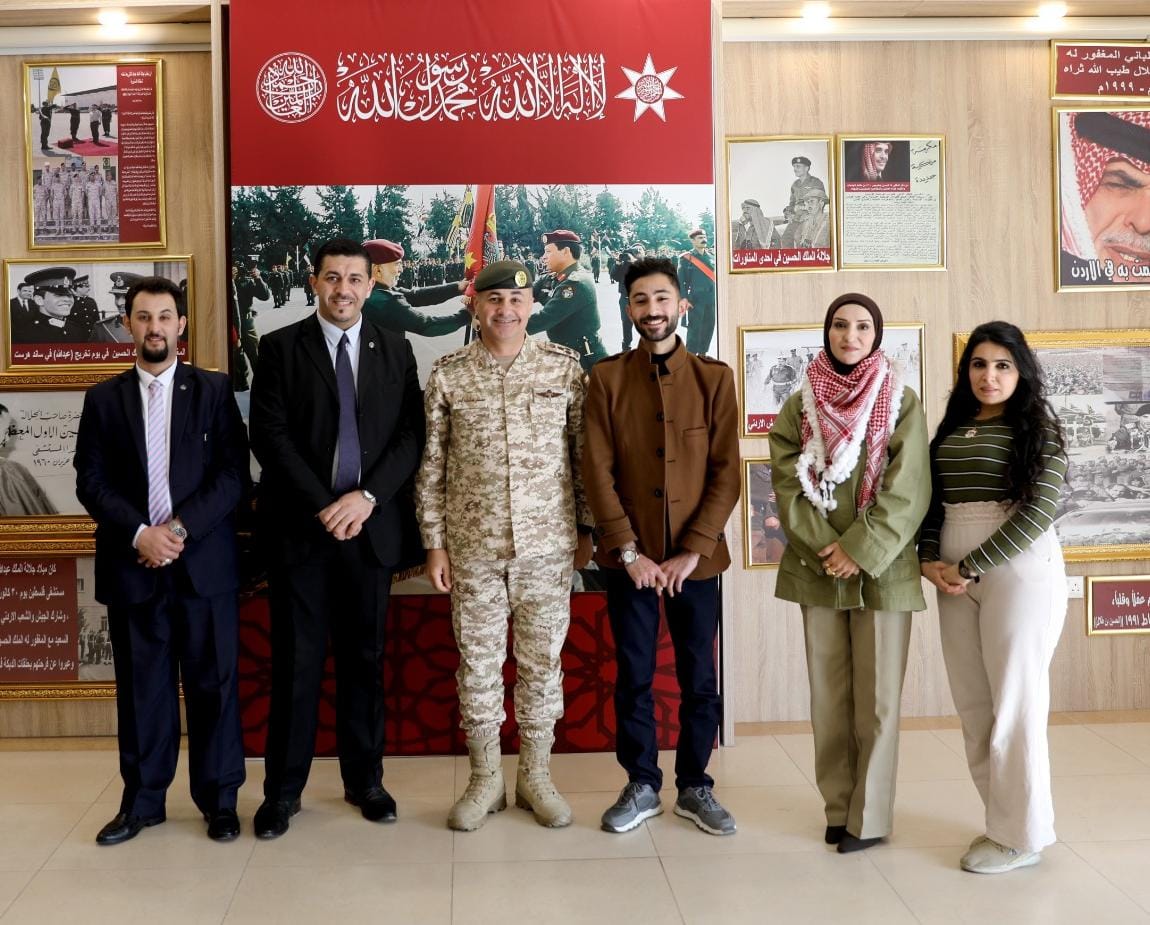 RYS تستعرض ملامح الإرث العسكري الهاشمي في مركز التوثيق