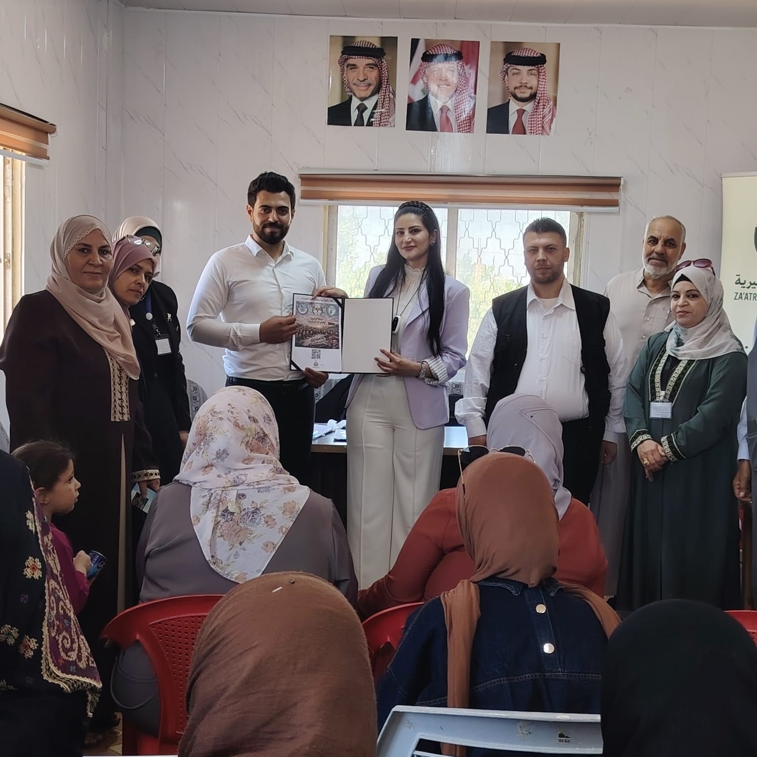جمعية الزعترة تتبنى حملة المليون توقيع ضد المخدرات