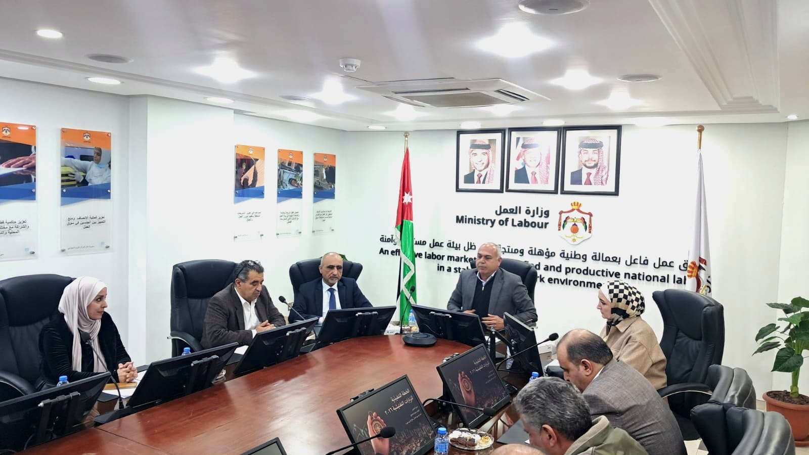 دوجان يلتقي رؤساء أقسام التفتيش في المحافظات