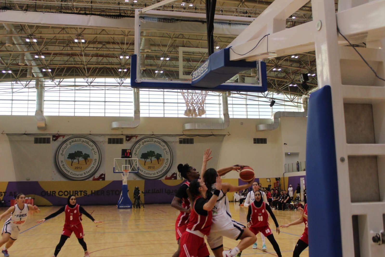 ‏الفحيص يهزم الشارقة ويؤكد طموح الدفاع عن اللقب