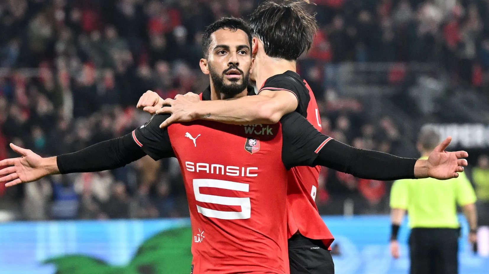 اختيار التعمري ضمن التشكيلة المثالية بالدوري الفرنسي