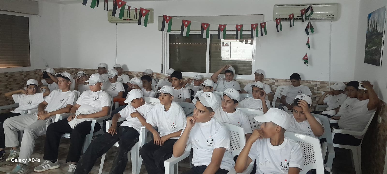 انطلاق فعاليات معسكر الخدمة المجتمعية في مركز شباب حرثا 