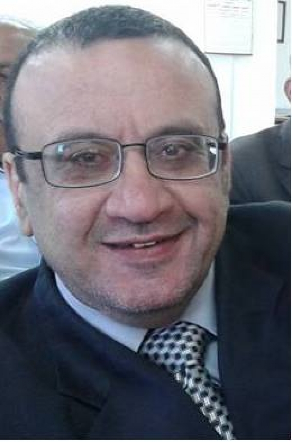 الدكتور نضال العزب