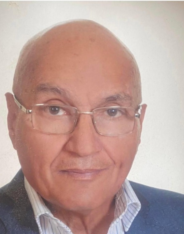 اليماني يرثي الصحافي محمد مناور العبادي: كان مدرسة الصحافة الاحترافية والأمانة والرزانة 