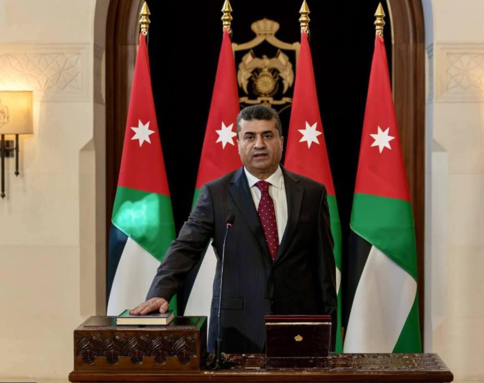 محافظ العقبة يؤكد أهمية تمكين الشباب وفق الرؤى الملكية