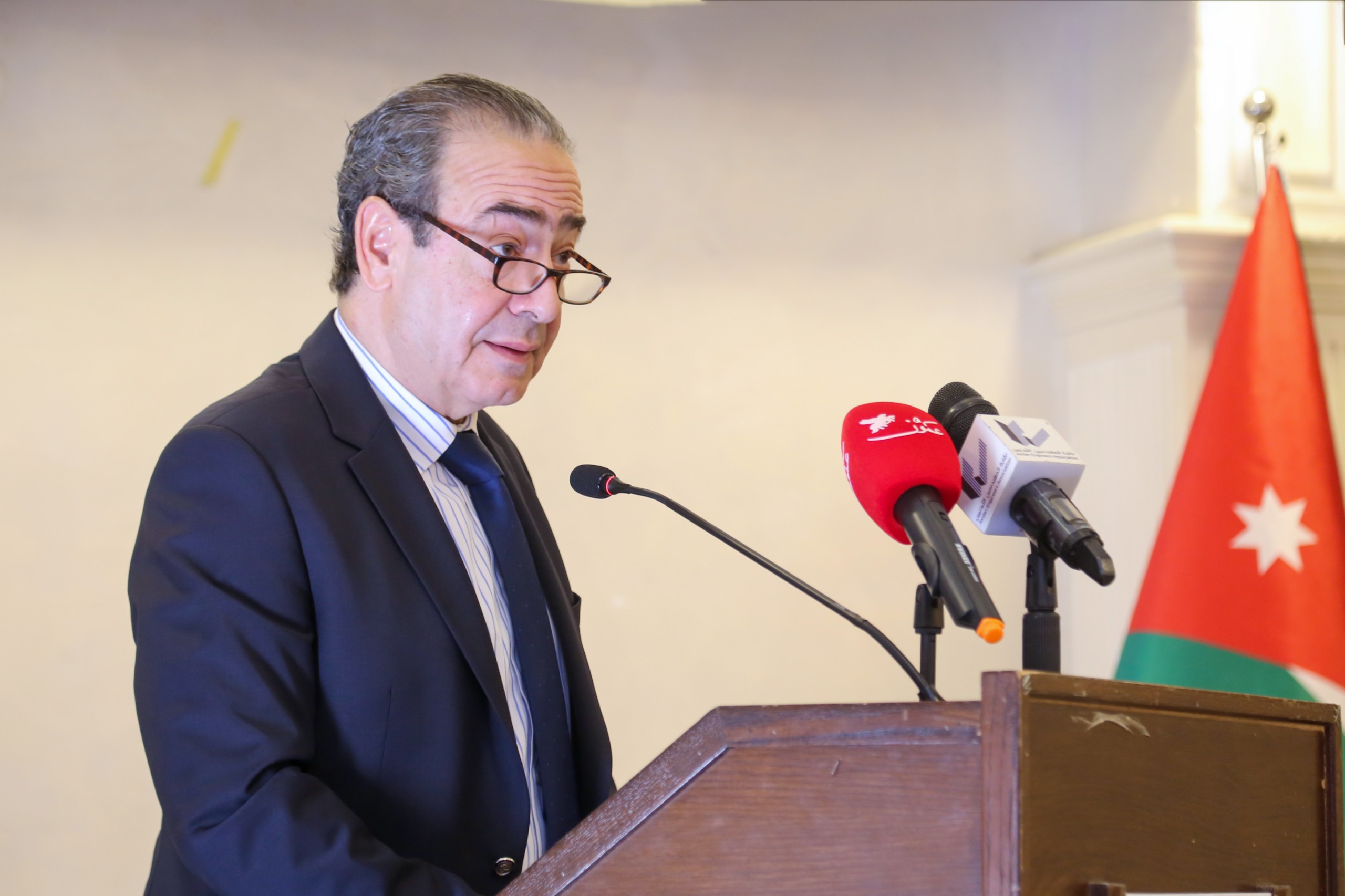 غوشة: الحكومة لم تكتف بوجهة نظر واحدة بشأن مدينة عمرة